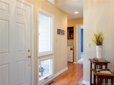 124 Forest View Dr, Flat Rock, NC 28731 photo 5