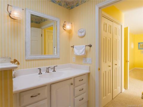 124 Forest View Dr, Flat Rock, NC 28731 photo 20