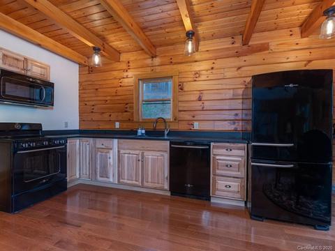 195 Pine Needle Ln, Bostic, NC 28018 photo 12
