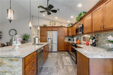 2510 Whitley Rd, Fort Mill, SC 29708 photo 9