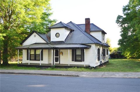 602 E Boyd St, Maiden, NC 28650 photo 1