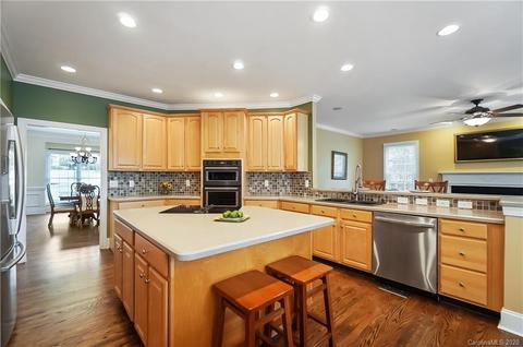 19425 Meta Rd, Cornelius, NC 28031 photo 12