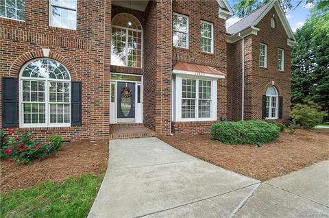 19425 Meta Rd, Cornelius, NC 28031 photo 2