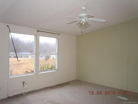 135 Austin Rd, Clyde, NC 28721 photo 7