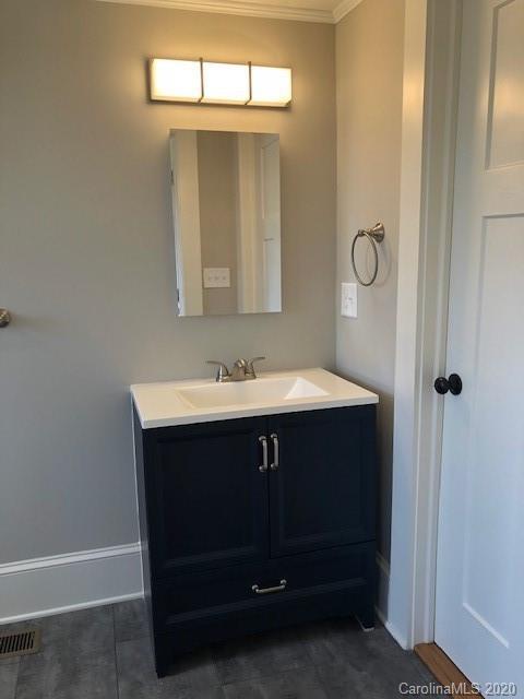 606 11th St, Kannapolis, NC 28083 photo 17