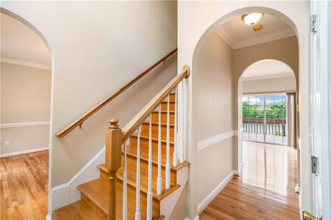 5727 Crown Ter, Hickory, NC 28601 photo 6