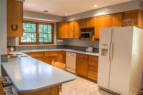 148 Junco Ln, Brevard, NC 28712 photo 13