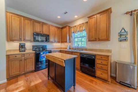 10862 Store House Ct, Davidson, NC 28036 photo 18