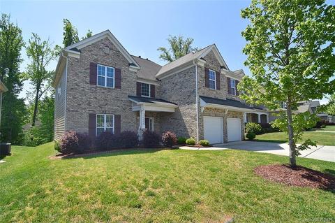 10206 Falling Leaf Dr, Concord, NC 28027 photo 1