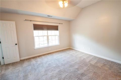 1131 Morningside Dr, Conover, NC 28613 photo 10