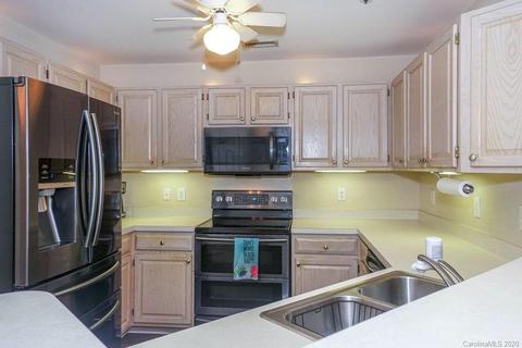1129 Torrence Cir, Davidson, NC 28036 photo 11