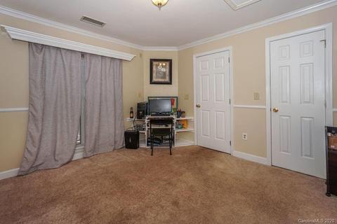 1129 Torrence Cir, Davidson, NC 28036 photo 22