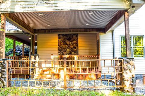 3650 Libby Ln, Midland, NC 28107 photo 5
