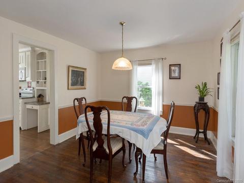 265 Maple St, Brevard, NC 28712 photo 4