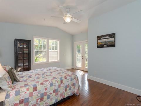 265 Maple St, Brevard, NC 28712 photo 6