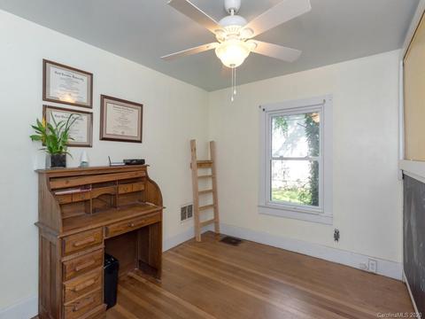 265 Maple St, Brevard, NC 28712 photo 8