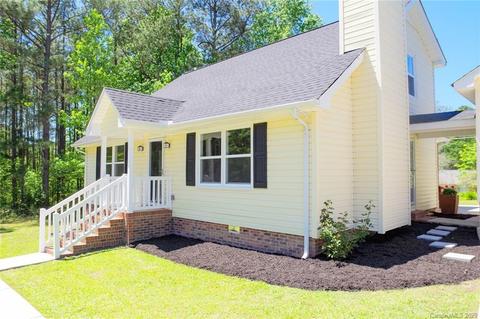 2586 Watson Dr, Lancaster, SC 29720 photo 3