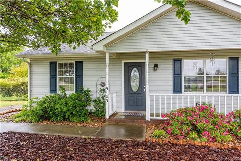 5103 Willow Run Dr, Monroe, NC 28110 photo 2