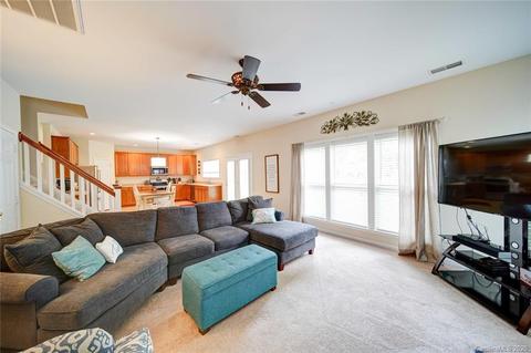 9923 Willow Leaf Ln, Cornelius, NC 28031 photo 12