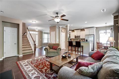 17228 Lake Path Dr, Cornelius, NC 28031 photo 10