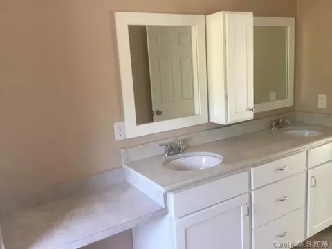 3575 14th Avenue Sw Dr SW, Hickory, NC 28602 photo 16