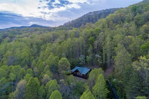 406 Timbuktu Rd, Sylva, NC 28779 photo 2