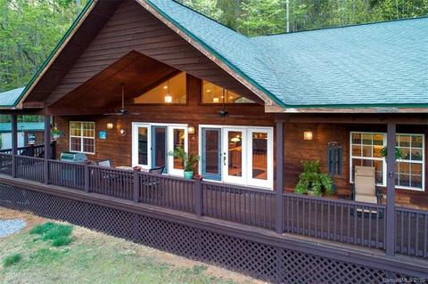 406 Timbuktu Rd, Sylva, NC 28779 photo 5
