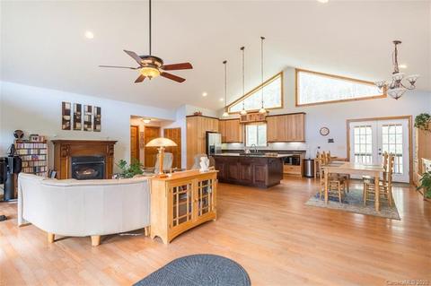 406 Timbuktu Rd, Sylva, NC 28779 photo 21