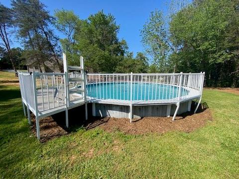 826 Setzer Dr NE, Conover, NC 28613 photo 2