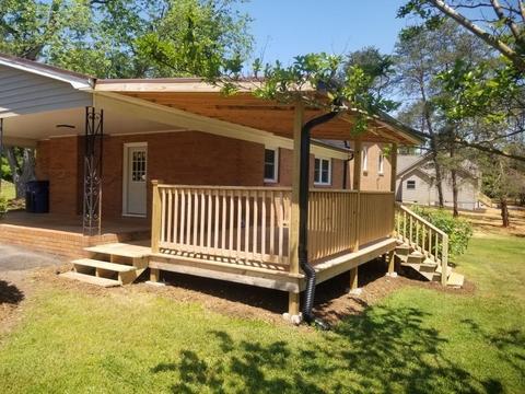 826 Setzer Dr NE, Conover, NC 28613 photo 4
