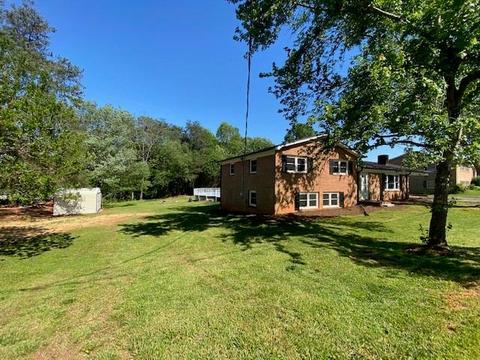 826 Setzer Dr NE, Conover, NC 28613 photo 10