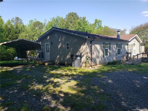 129 Haystack Ln, Olin, NC 28660 photo 2