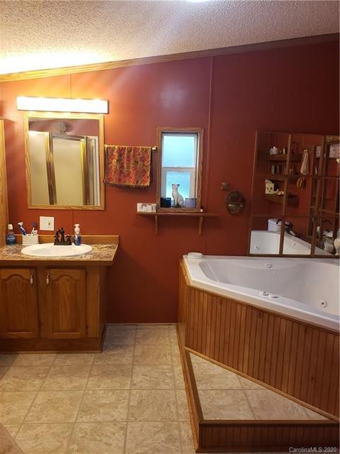 129 Haystack Ln, Olin, NC 28660 photo 29