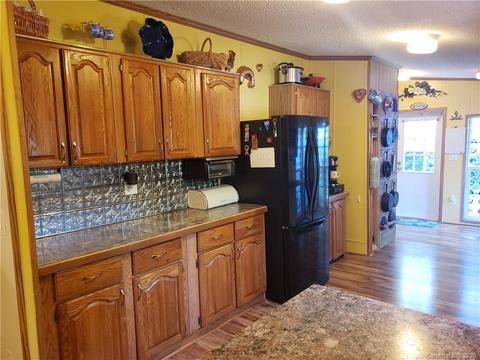129 Haystack Ln, Olin, NC 28660 photo 21