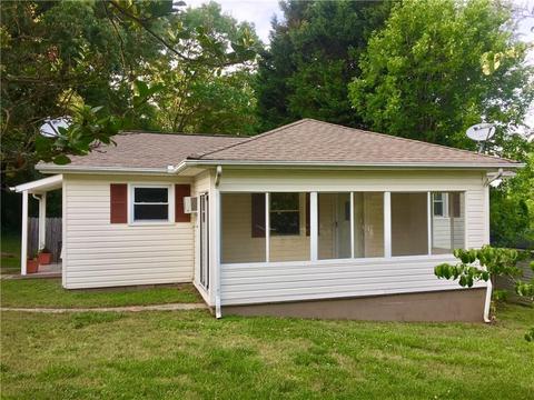 703 E Chestnut St, Stanley, NC 28164 photo 2