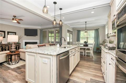 1166 Baldwin Dr, Lancaster, SC 29720 photo 6