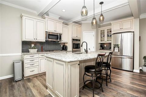 1166 Baldwin Dr, Lancaster, SC 29720 photo 5