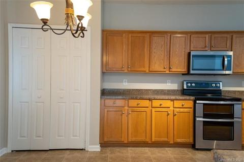 3386 Merchant Ln, Davidson, NC 28036 photo 13