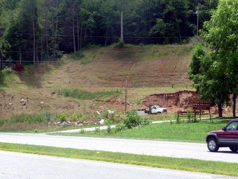 15 Mayflower Ln, Sylva, NC 28779 photo 2