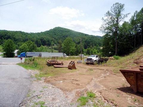 15 Mayflower Ln, Sylva, NC 28779 photo 5