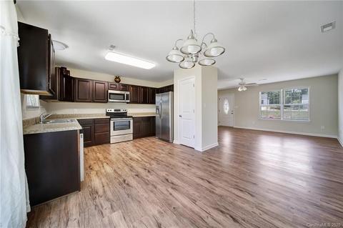 3110 Georgetown Rd, Lancaster, SC 29720 photo 7