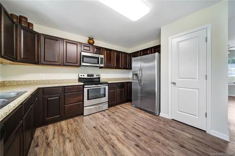 3110 Georgetown Rd, Lancaster, SC 29720 photo 8