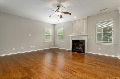 3318 Streamside Dr, Davidson, NC 28036 photo 9