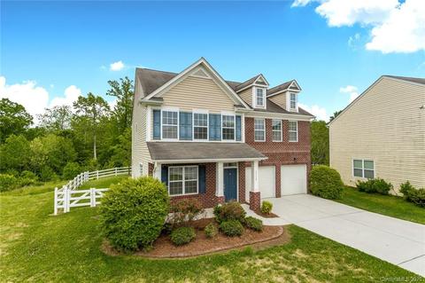 3318 Streamside Dr, Davidson, NC 28036 photo 2