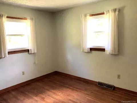 10 Artic Ln, Sylva, NC 28779 photo 18