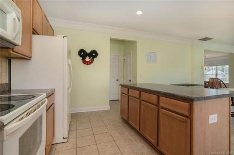 403 Annaberg Ln, Monroe, NC 28110 photo 3
