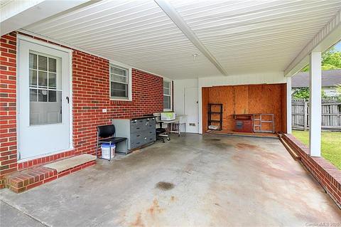 1812 Baker St, Lancaster, SC 29720 photo 3