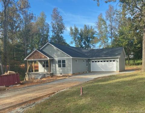 7775 Old Post Rd, Denver, NC 28037 photo 1