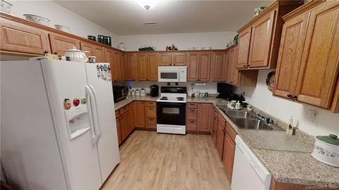 205 Bear Ct, Fairview, NC 28730 photo 26
