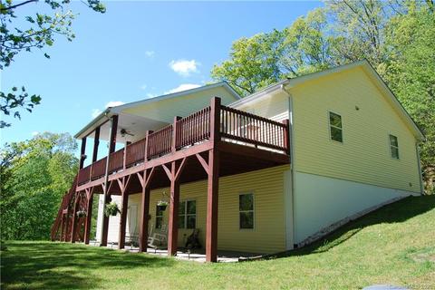 205 Bear Ct, Fairview, NC 28730 photo 4